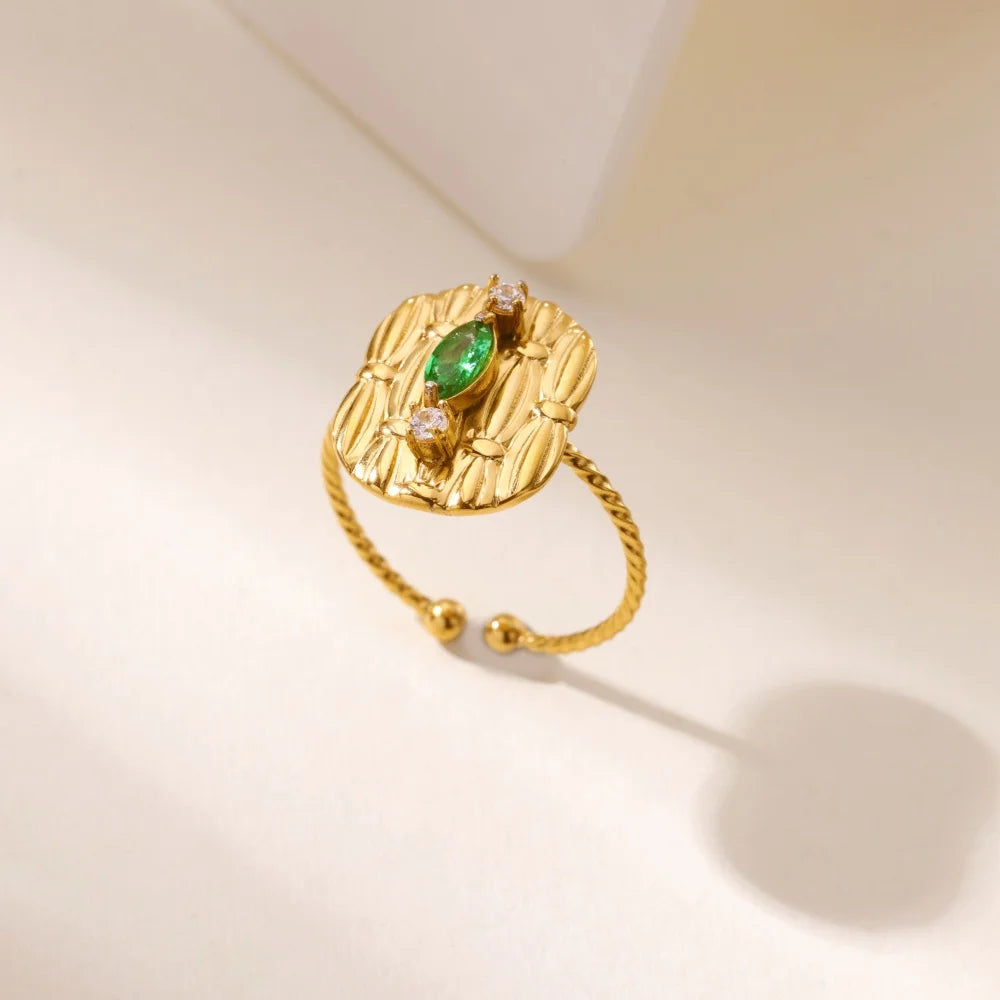 Gold Zircon Couple Ring